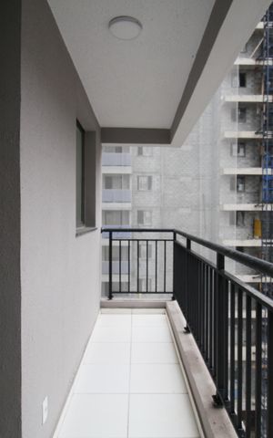 Apartamento à venda com 40m², 2 quartos e sem vagaSacada