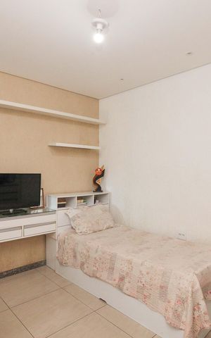 Casa à venda com 360m², 5 quartos e 2 vagas