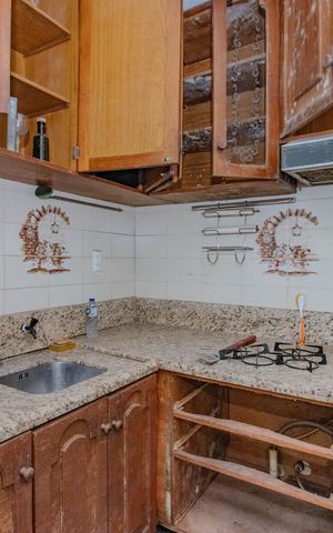 Casa para alugar com 250m², 4 quartos e 3 vagas Casa para alugar com 250m², 4 quartos e 3 vagasCozinha