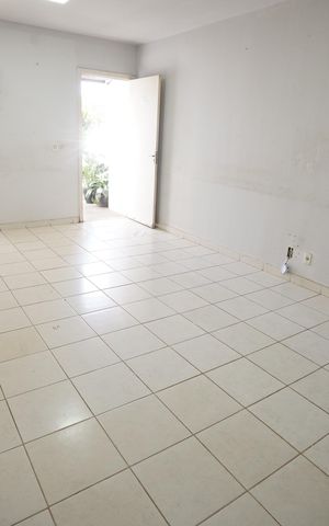 Casa de condomínio à venda com 73m², 3 quartos e 2 vagas