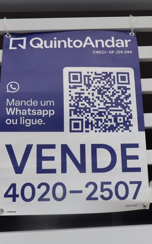 Casa à venda com 250m², 3 quartos e 2 vagasPlaca