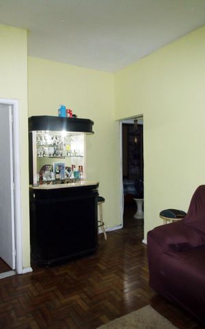 Apartamento à venda com 85m², 2 quartos e 1 vagaSala