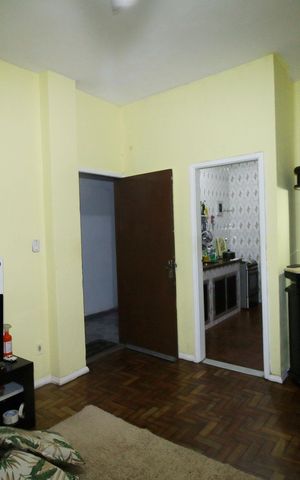 Apartamento à venda com 85m², 2 quartos e 1 vagaSala