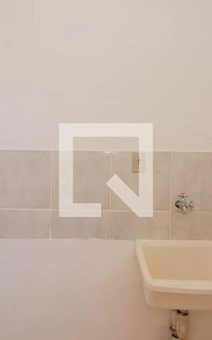 Apartamento à venda com 39m², 2 quartos e 1 vaga Apartamento à venda com 39m², 2 quartos e 1 vagaÁrea de serviço