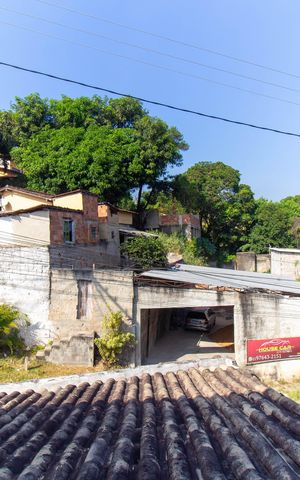 Casa à venda com 590m², 3 quartos e 2 vagas