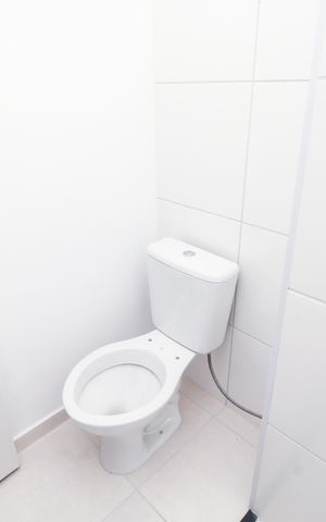 Apartamento à venda com 35m², 2 quartos e sem vaga Apartamento à venda com 35m², 2 quartos e sem vagaBanheiro