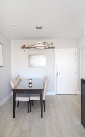 Apartamento à venda com 67m², 2 quartos e 2 vagasSala