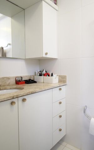 Apartamento à venda com 67m², 2 quartos e 2 vagasBanheiro da Suíte 1