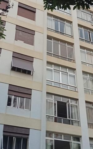 Apartamento à venda com 120m², 2 quartos e 1 vaga Apartamento à venda com 120m², 2 quartos e 1 vagaFachada
