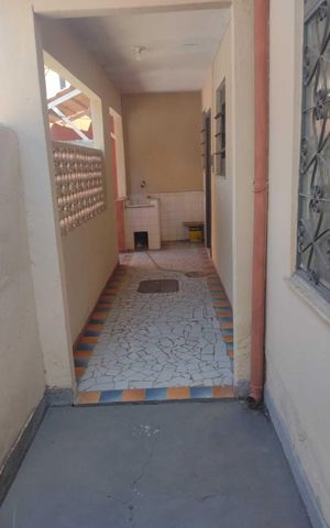 Casa para alugar com 40m², 2 quartos e sem vaga Casa para alugar com 40m², 2 quartos e sem vagaÁrea externa