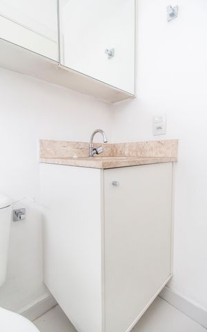 Apartamento à venda com 72m², 3 quartos e 1 vaga Apartamento à venda com 72m², 3 quartos e 1 vagaBanheiro da Suíte