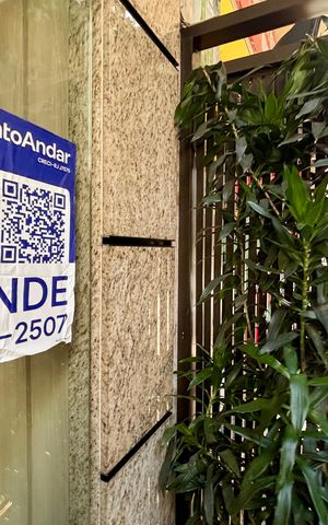 Apartamento à venda com 76m², 3 quartos e sem vaga Apartamento à venda com 76m², 3 quartos e sem vagaPlaca
