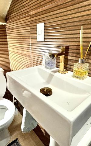 Casa à venda com 50m², 2 quartos e 1 vagaLavabo