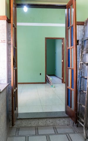 Casa à venda com 150m², 4 quartos e sem vaga