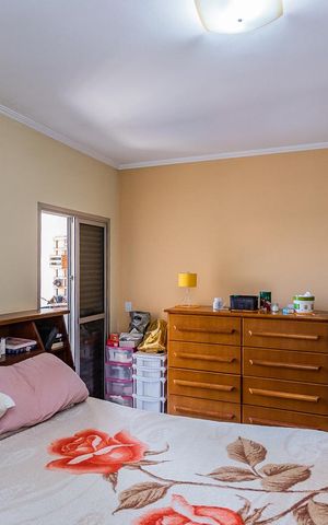 Casa à venda com 280m², 3 quartos e 3 vagasSuite