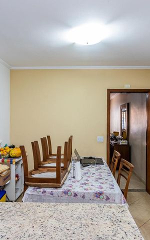Casa à venda com 280m², 3 quartos e 3 vagasCopa e cozinha