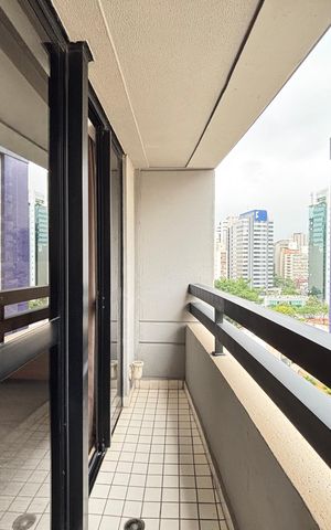 Studio à venda com 33m², 1 quarto e 1 vaga Studio à venda com 33m², 1 quarto e 1 vagaVaranda