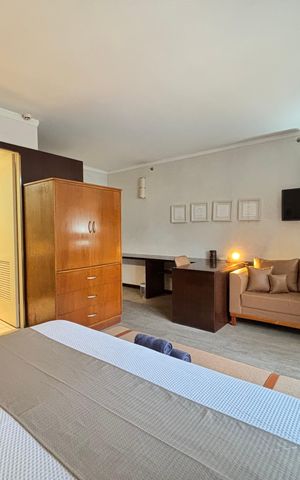 Studio à venda com 33m², 1 quarto e 1 vaga Studio à venda com 33m², 1 quarto e 1 vagaStudio