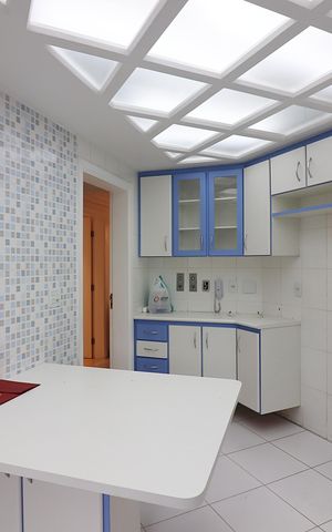 Apartamento à venda com 164m², 4 quartos e 3 vagasCozinha 