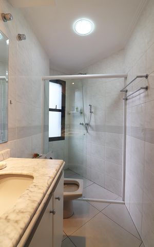 Apartamento à venda com 164m², 4 quartos e 3 vagasBanheiro Social