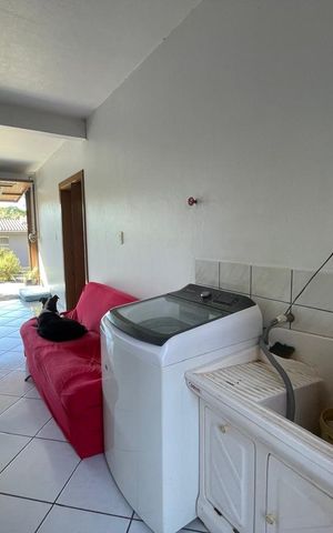 Casa à venda com 170m², 4 quartos e 4 vagas