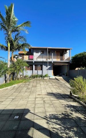 Casa à venda com 170m², 4 quartos e 4 vagas