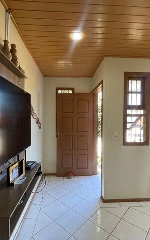 Casa à venda com 170m², 4 quartos e 4 vagas