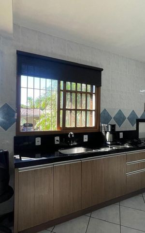 Casa à venda com 170m², 4 quartos e 4 vagas