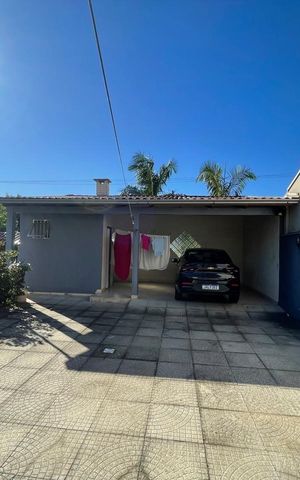 Casa à venda com 170m², 4 quartos e 4 vagas