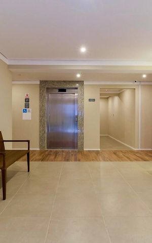 Apartamento à venda com 27m², 1 quarto e sem vaga Apartamento à venda com 27m², 1 quarto e sem vagaHall Social Bloco