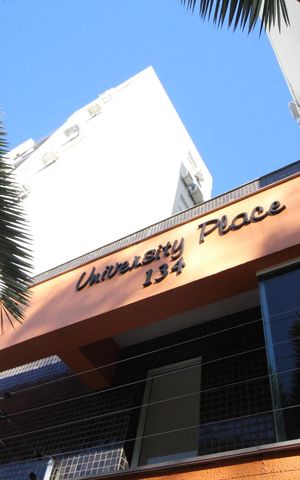 Apartamento à venda com 78m², 2 quartos e 2 vagasFachada