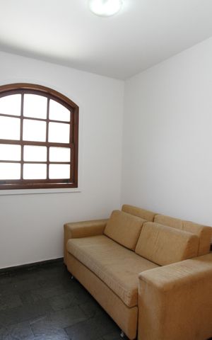 Casa à venda com 220m², 4 quartos e 2 vagasQuarto 2