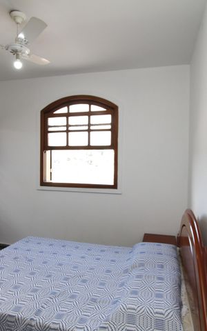 Casa à venda com 220m², 4 quartos e 2 vagasQuarto 4