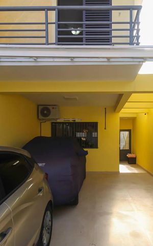 Casa à venda com 270m², 3 quartos e 4 vagas