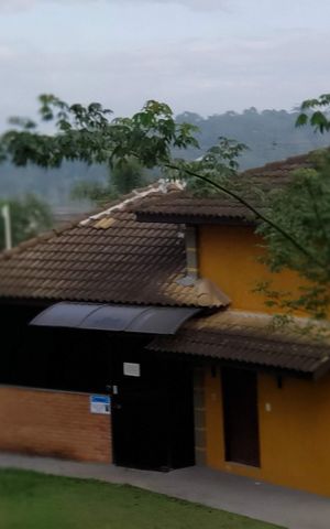 Casa para alugar com 800m², 4 quartos e 6 vagas Casa para alugar com 800m², 4 quartos e 6 vagasÁrea externa