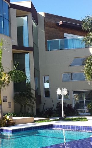 Casa para alugar com 800m², 4 quartos e 6 vagas Casa para alugar com 800m², 4 quartos e 6 vagasÁrea externa