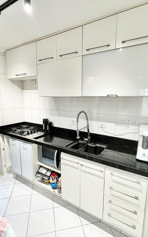 Apartamento para alugar com 70m², 3 quartos e 2 vagas Apartamento para alugar com 70m², 3 quartos e 2 vagasCozinha e Área de Serviço