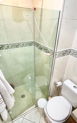 Apartamento para alugar com 70m², 3 quartos e 2 vagas Apartamento para alugar com 70m², 3 quartos e 2 vagasBanheiro