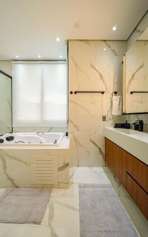 Casa de condomínio à venda com 452m², 1 quarto e 4 vagasBanheiro da Suíte