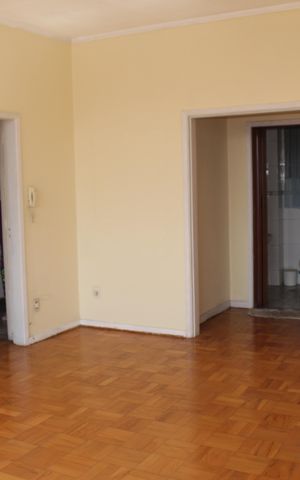Apartamento para alugar com 120m², 2 quartos e sem vagaSala