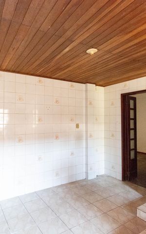 Casa à venda com 370m², 3 quartos e 7 vagas