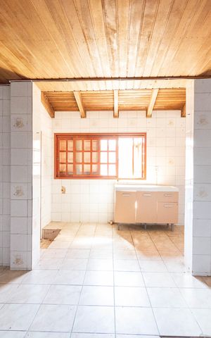 Casa à venda com 370m², 3 quartos e 7 vagas