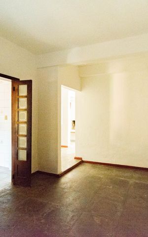 Casa à venda com 370m², 3 quartos e 7 vagas