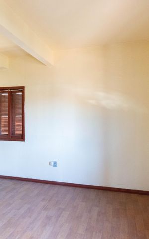 Casa à venda com 370m², 3 quartos e 7 vagas