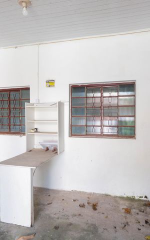 Casa à venda com 370m², 3 quartos e 7 vagas