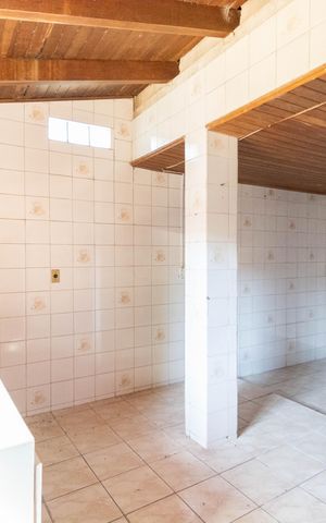 Casa à venda com 370m², 3 quartos e 7 vagas