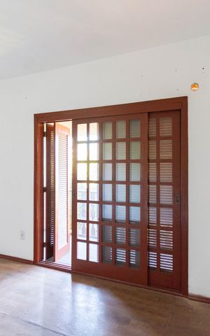 Casa à venda com 370m², 3 quartos e 7 vagas