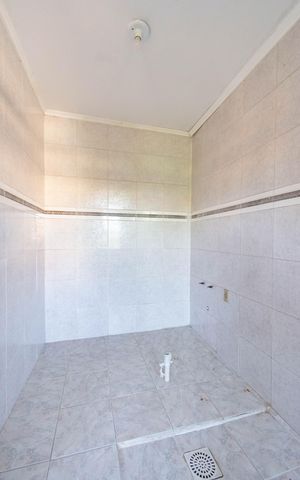 Casa à venda com 370m², 3 quartos e 7 vagas