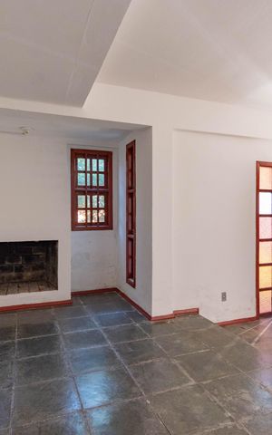 Casa à venda com 370m², 3 quartos e 7 vagas