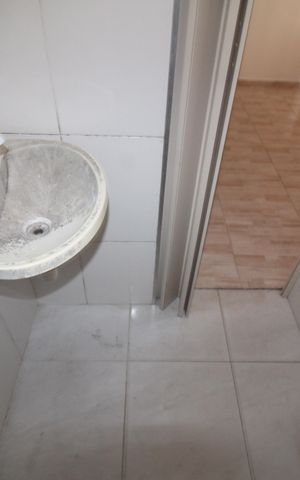 Casa para alugar com 65m², 1 quarto e sem vagaBanheiro